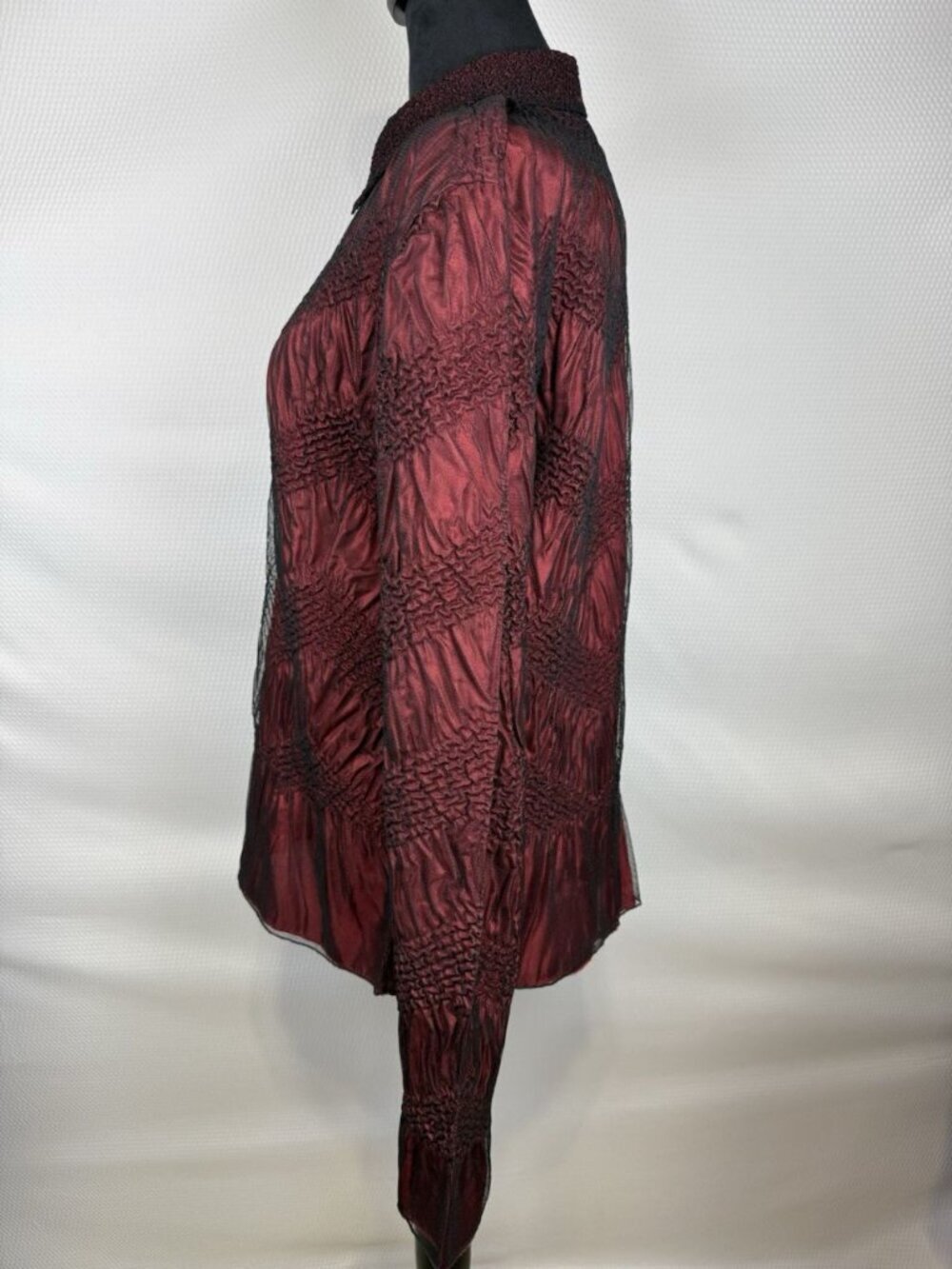 Coldwater Creek Red Crinkle Button-Up Top Lightweight Textured Chevron Medium - Picture 2 of 15